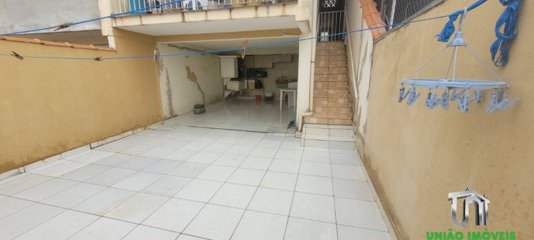 Imagem Casa com 2 Quartos à Venda, 100 m² em Jardins - Bragança Paulista Imagem Casa com 2 Quartos à Venda, 100 m² em Jardins - Bragança Paulista