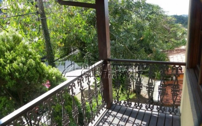 Imagem Casa de Condomínio com 4 Quartos à Venda, 400 m² em Pendotiba - Niteroi Imagem Casa de Condomínio com 4 Quartos à Venda, 400 m² em Pendotiba - Niteroi