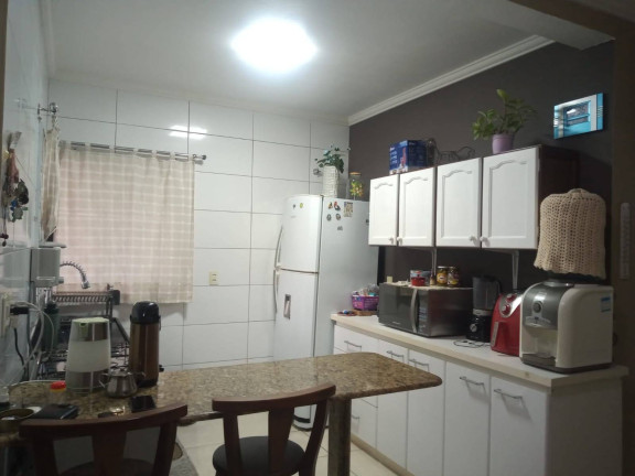 Imagem Casa com 2 Quartos à Venda, em Itacolomi - Balneário Piçarras Imagem Casa com 2 Quartos à Venda, em Itacolomi - Balneário Piçarras