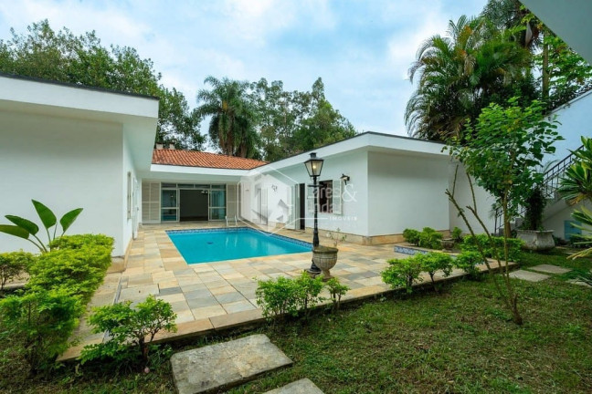 Casa com 4 Quartos à Venda, 665 m² em Jardim Marajoara - São Paulo