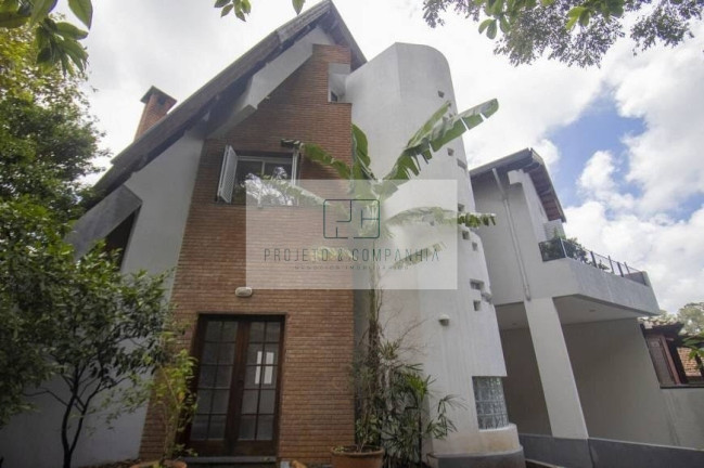 Sobrado com 3 Quartos à Venda, 247 m² em Jardim Petropolis - São Paulo