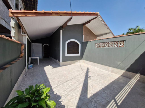 Casa com 3 Quartos à Venda, 140 m² em Forte - Praia Grande