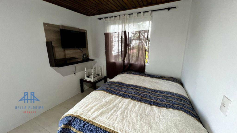 Imagem Casa com 1 Quarto para Alugar, 40 m² em Trindade - Florianópolis Imagem Casa com 1 Quarto para Alugar, 40 m² em Trindade - Florianópolis