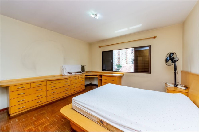 Imagem Casa com 3 Quartos à Venda, 230 m² em Jabaquara - São Paulo Imagem Casa com 3 Quartos à Venda, 230 m² em Jabaquara - São Paulo