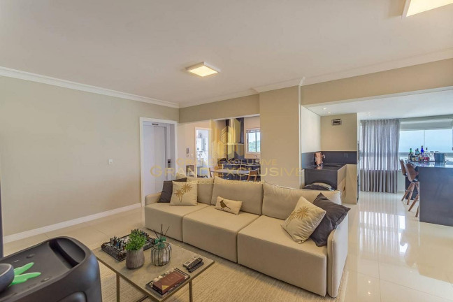 Imagem Apartamento com 3 Quartos à Venda, 142 m² em Pioneiros - Balneário Camboriú