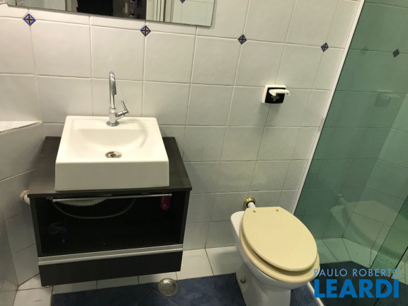 Imagem Sobrado com 3 Quartos à Venda, 242 m² em Santa Maria - Santo André Imagem Sobrado com 3 Quartos à Venda, 242 m² em Santa Maria - Santo André
