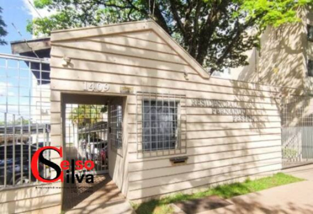 Apartamento com 3 Quartos à Venda, 85 m² em Maringá