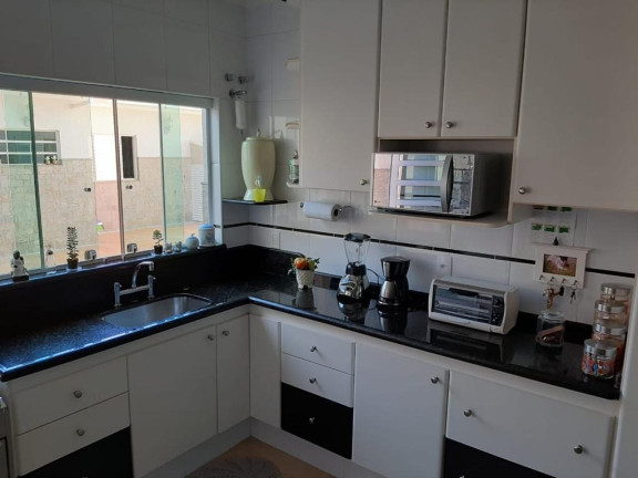 Imagem Casa com 3 Quartos à Venda, 207 m² em Jardim Itanguá - Sorocaba Imagem Casa com 3 Quartos à Venda, 207 m² em Jardim Itanguá - Sorocaba