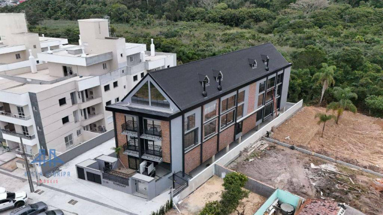 Imagem Apartamento com 2 Quartos à Venda, 67 m² em Ingleses Do Rio Vermelho - Florianópolis