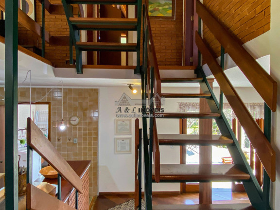 Imagem Casa de Condomínio com 3 Quartos à Venda, 133 m² em Imbiri - Campos Do Jordão