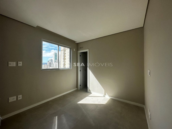 Imagem Apartamento com 2 Quartos à Venda, 93 m² em Centro - Balneário Camboriú