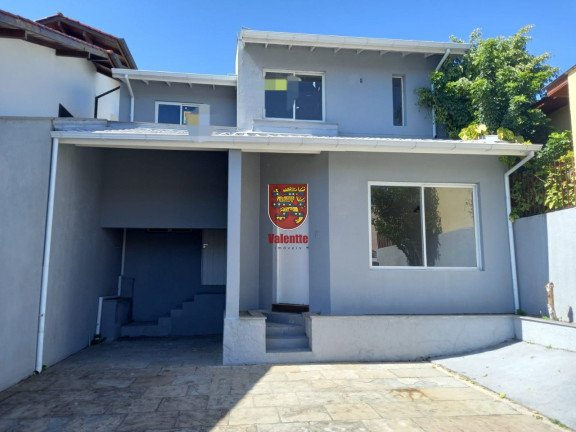 Imagem Sobrado com 3 Quartos à Venda, 304 m² em Balneário - Florianópolis Imagem Sobrado com 3 Quartos à Venda, 304 m² em Balneário - Florianópolis
