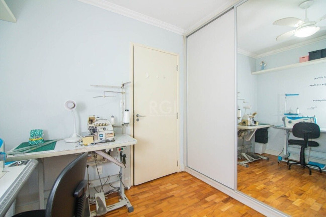 Imagem Apartamento com 2 Quartos à Venda, 73 m² em Auxiliadora - Porto Alegre Imagem Apartamento com 2 Quartos à Venda, 73 m² em Auxiliadora - Porto Alegre