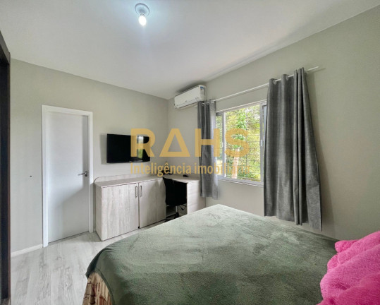 Imagem Casa com 3 Quartos à Venda, 150 m² em São Marcos - Joinville