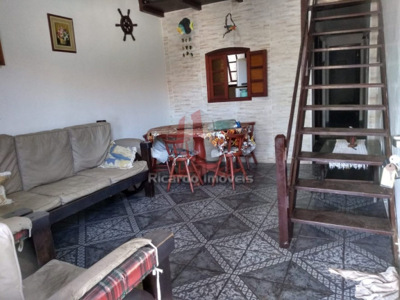 Imagem Imóvel com 2 Quartos à Venda, 80 m² em Peró - Cabo Frio