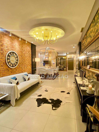 Imagem Apartamento com 3 Quartos à Venda, 158 m² em Centro - Balneário Camboriú