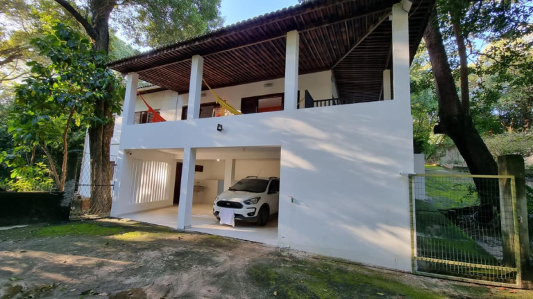 Imagem Casa com 4 Quartos à Venda, 320 m² em Candelária - Natal