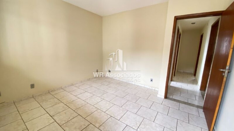 Imagem Apartamento com 2 Quartos à Venda, 75 m²