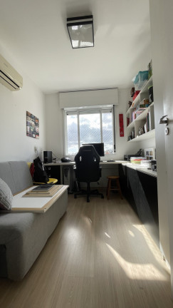 Imagem Apartamento com 3 Quartos à Venda, 93 m² em Petrópolis - Porto Alegre