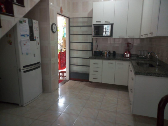 Imagem Casa com 3 Quartos à Venda, em Campo Grande - Rio De Janeiro Imagem Casa com 3 Quartos à Venda, em Campo Grande - Rio De Janeiro