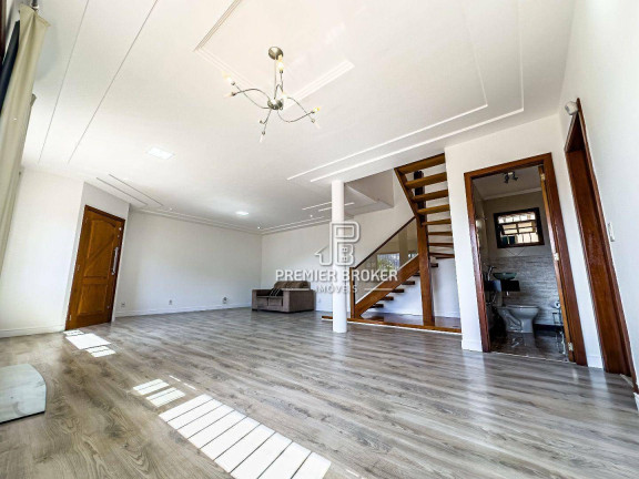 Imagem Casa com 4 Quartos à Venda, 200 m² em Panorama - Teresópolis Imagem Casa com 4 Quartos à Venda, 200 m² em Panorama - Teresópolis