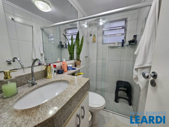 Foto do imóvel Apartamento com 3 Quartos à Venda, 65 m² em Vila São Pedro - Santo André