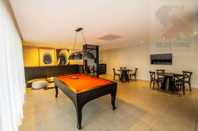 Imagem Apartamento com 2 Quartos à Venda, 71 m² em Centro - Florianópolis