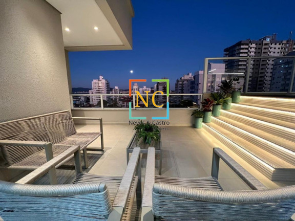 Imagem Imóvel com 3 Quartos à Venda, 215 m² em Barreiros - São José