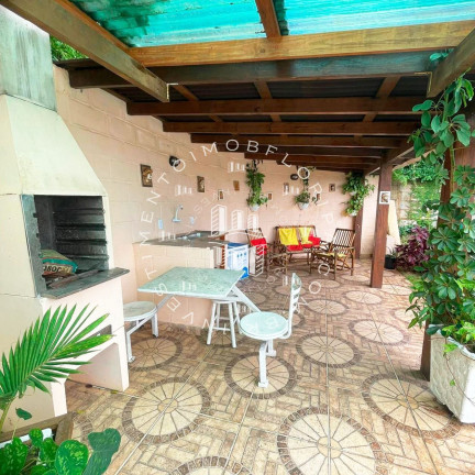 Imagem Casa com 3 Quartos à Venda, 120 m² em Enseada Do Brito (ens Brito) - Palhoça