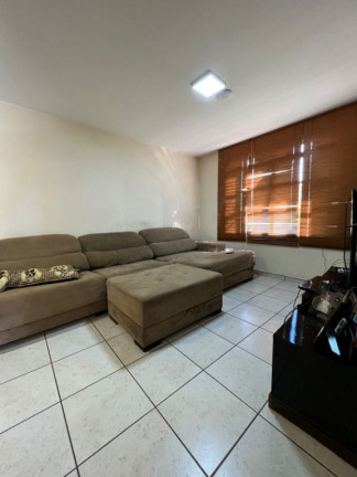 Imagem Sobrado com 4 Quartos à Venda, 330 m² em Jardim América - Goiânia Imagem Sobrado com 4 Quartos à Venda, 330 m² em Jardim América - Goiânia