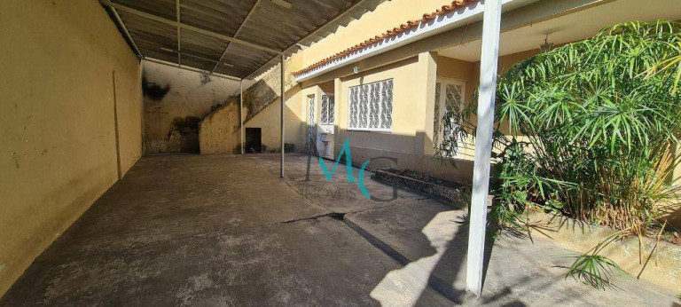 Imagem Casa com 2 Quartos à Venda, 140 m² em Santíssimo - Rio De Janeiro Imagem Casa com 2 Quartos à Venda, 140 m² em Santíssimo - Rio De Janeiro