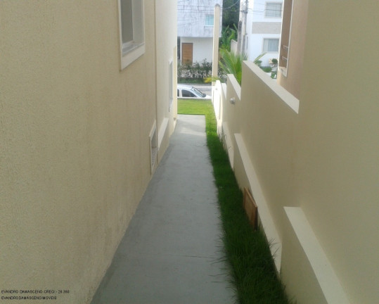 Imagem Casa com 4 Quartos à Venda, 250 m² em Buraquinho - Lauro De Freitas