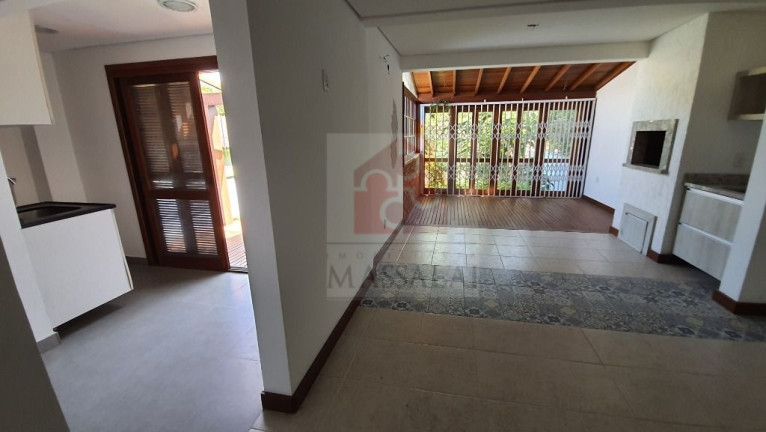 Imagem Casa com 3 Quartos à Venda, 300 m² em Guarujá - Porto Alegre Imagem Casa com 3 Quartos à Venda, 300 m² em Guarujá - Porto Alegre