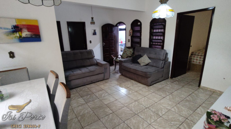 Imagem Casa com 5 Quartos à Venda,  em 13 - Praia Grande 