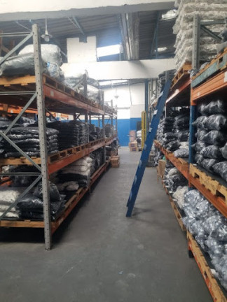 Galpão para Alugar, 780 m² em Vila Nova Bonsucesso - Guarulhos