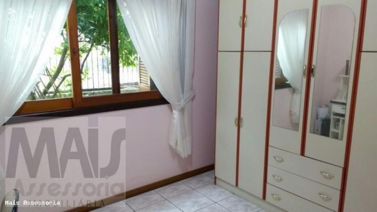 Imagem Casa com 3 Quartos à Venda, 144 m² em Canudos - Novo Hamburgo