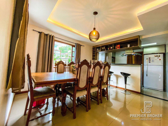 Imagem Casa com 3 Quartos à Venda, 160 m² em Pimenteiras - Teresópolis Imagem Casa com 3 Quartos à Venda, 160 m² em Pimenteiras - Teresópolis