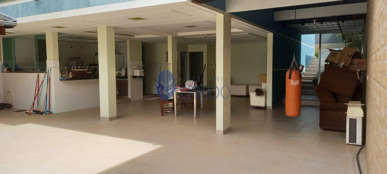 Imagem Sobrado com 4 Quartos à Venda, 422 m² em Residencial Villa Bella - Anápolis