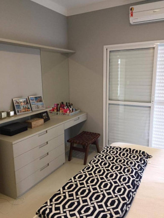 Imagem Casa com 3 Quartos à Venda, 300 m² em Loteamento Residencial Campos Do Conde Ii - Tremembé Imagem Casa com 3 Quartos à Venda, 300 m² em Loteamento Residencial Campos Do Conde Ii - Tremembé