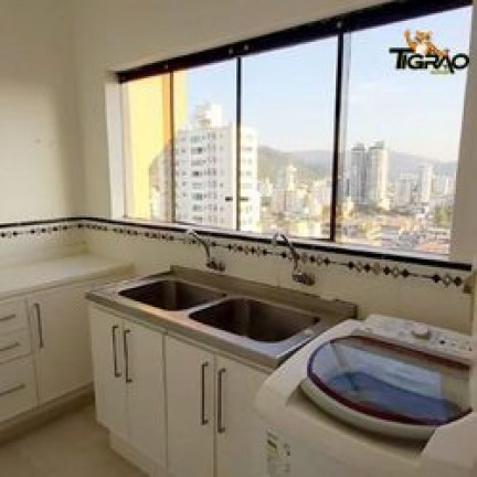 Imagem Apartamento com 3 Quartos à Venda, 261 m² em Centro - Itajaí Imagem Apartamento com 3 Quartos à Venda, 261 m² em Centro - Itajaí