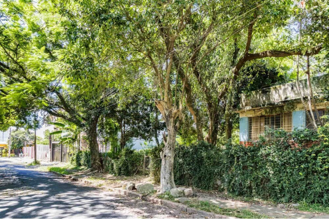 Imagem Terreno à Venda, 360 m² em Vila Ipiranga - Porto Alegre Imagem Terreno à Venda, 360 m² em Vila Ipiranga - Porto Alegre
