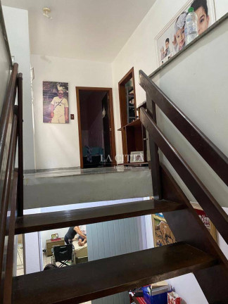 Imagem Casa com 4 Quartos à Venda, 268 m² em Barra Do Rio - Itajaí