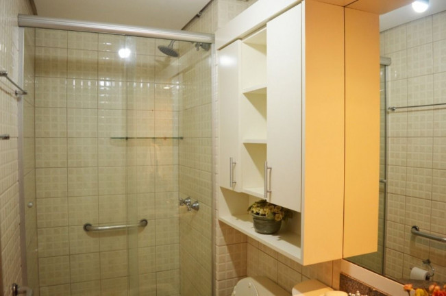 Imagem Imóvel com 3 Quartos à Venda, 98 m² em Cristal - Porto Alegre Imagem Imóvel com 3 Quartos à Venda, 98 m² em Cristal - Porto Alegre
