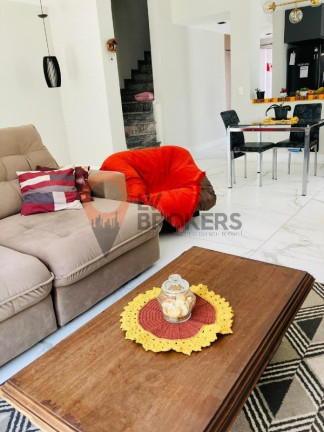 Imagem Casa com 4 Quartos à Venda, 132 m² em Vila Mogilar - Mogi Das Cruzes
