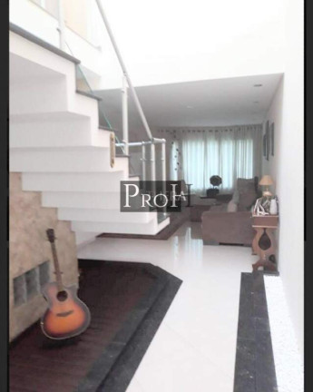 Imagem Sobrado com 3 Quartos à Venda, 300 m² em Vila Curuçá - Santo André