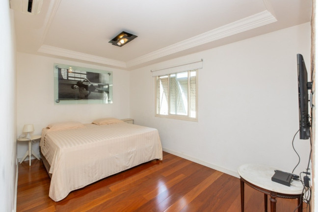Imagem Apartamento com 2 Quartos à Venda, 105 m² em Itaim Bibi - São Paulo