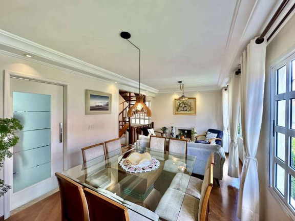 Imagem Casa com 3 Quartos à Venda, 209 m² em Chácara Pavoeiro - Cotia Imagem Casa com 3 Quartos à Venda, 209 m² em Chácara Pavoeiro - Cotia