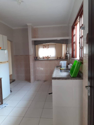 Imagem Casa com 3 Quartos à Venda, 250 m² em Maracanã - Praia Grande Imagem Casa com 3 Quartos à Venda, 250 m² em Maracanã - Praia Grande