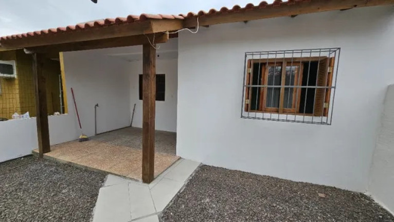 Imagem Casa com 2 Quartos à Venda, 94 m² em Zona Norte - Capão Da Canoa Imagem Casa com 2 Quartos à Venda, 94 m² em Zona Norte - Capão Da Canoa