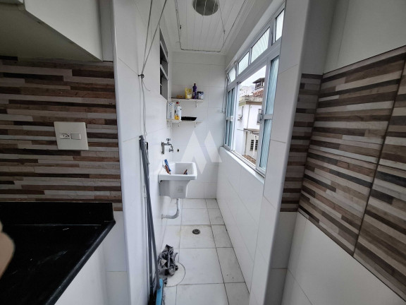 Imagem Apartamento com 2 Quartos à Venda, 77 m² em Gonzaga - Santos